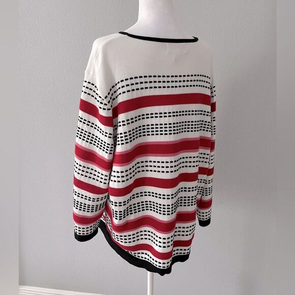 Alfred Dunner Womens Textured Chevron Asymmetrical Hem Sweater Size 3X - Picture 4 of 8